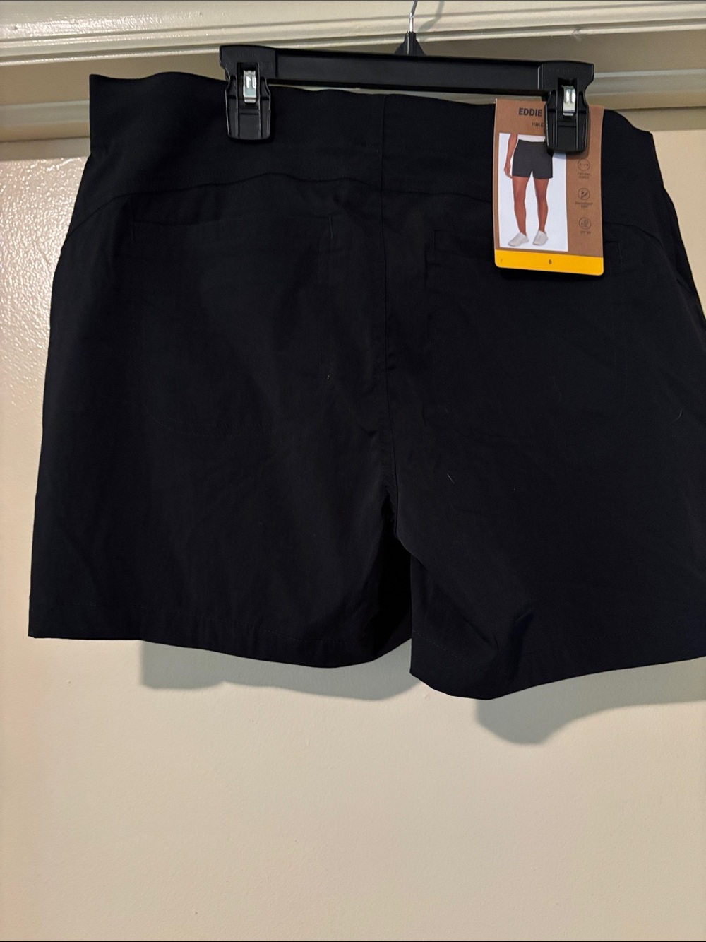 Women’s Eddie Bauer Black Performance Shorts. NWT SIZE 8
